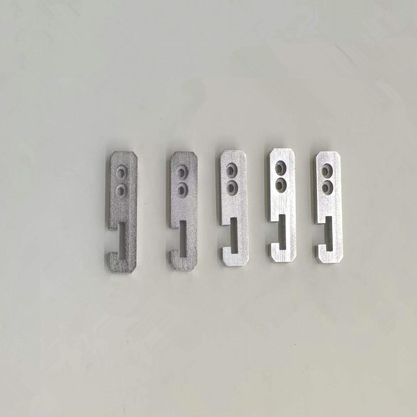 Komponen Penyambung Logam