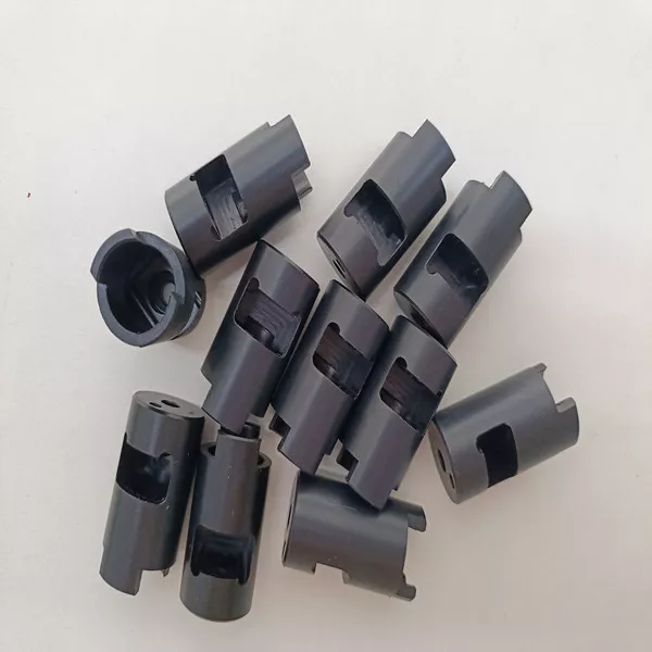 Aplikasi komponen PEEK